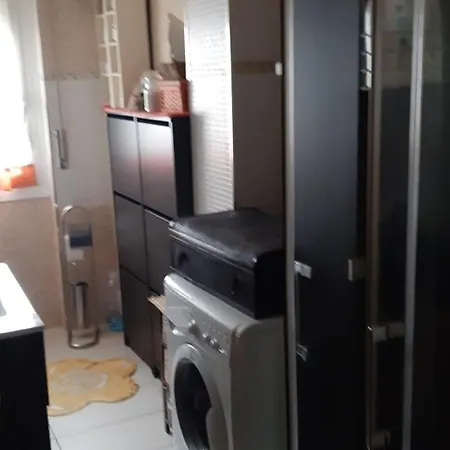 Giusi Casa ホームステイ *